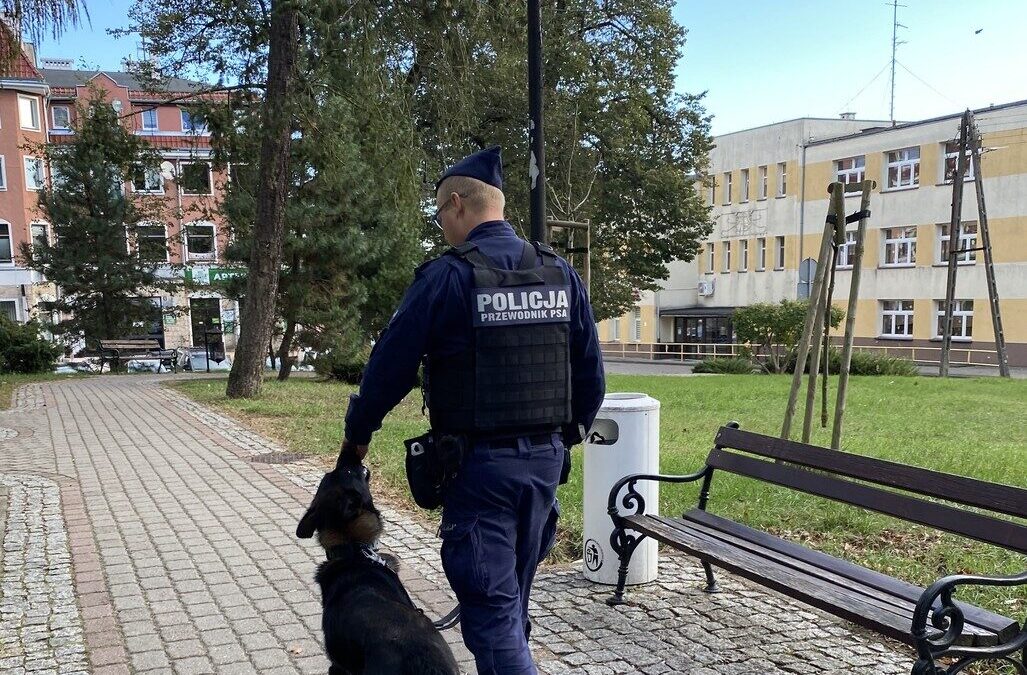 Czujny Policjant z Łobza pomógł zatrzymać poszukiwanego przestępcę