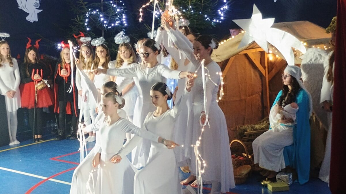 Gminne spotkanie Wigilijne w Węgorzynie: Wesoła nowina i bliskość świąt