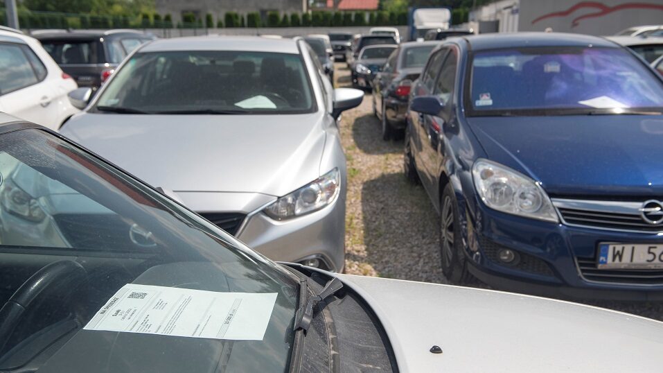 W trzy kwartały fiskus sprzedał 3,5 tys. aut zabranych pijanym kierowcom