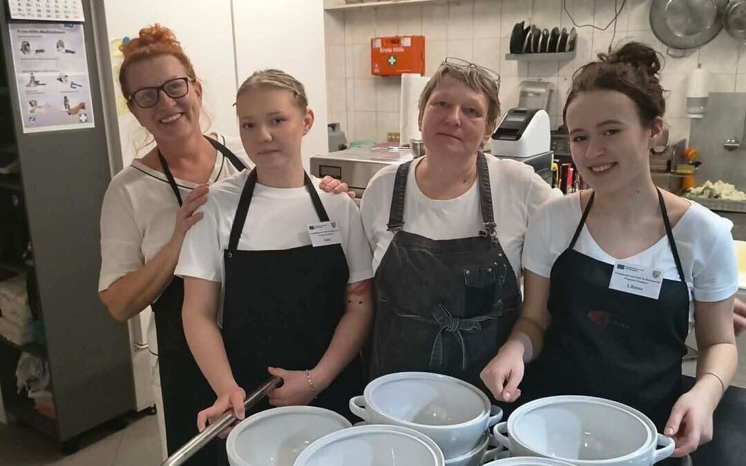 Praktyki zawodowe uczniów Zespołu Szkół im.Tadeusza Kościuszki w Łobzie w austriackich Alpach