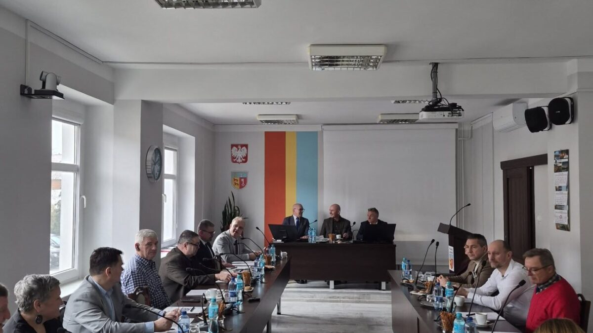 Inauguracyjne spotkanie nowych członków Powiatowej Rady Rynku Pracy w Łobzie