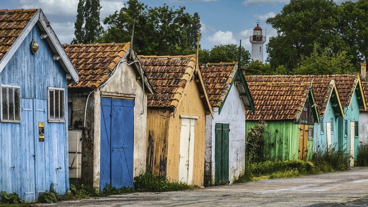 Oszustwa na fikcyjne noclegi – jak chronić się przed wyłudzeniem w sieci?